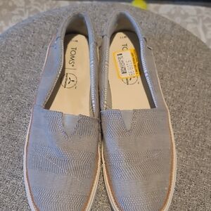 TOMS Women's Light Gray Slip-On Loafers Size 11